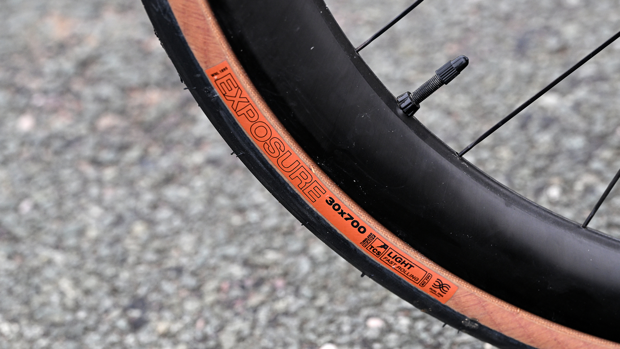 Close up of a WTB Exposure road tyre with tan sidewalls